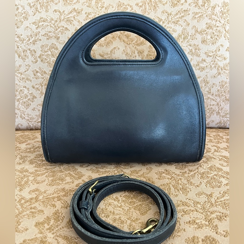 Vintage COACH carousel bag black 90’s